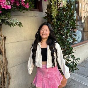 Meet your Posher, Emily